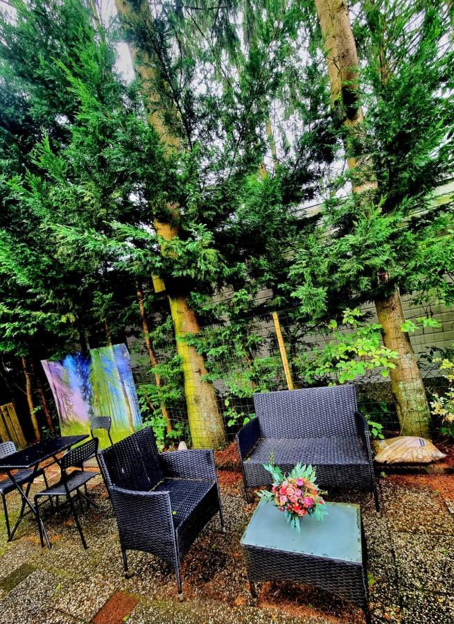 Chalet Op Een Rustig Park In De Natuur Putten Esterno foto